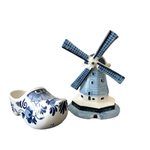 Royal Goedewaagen Blue Deift Windmill and Shoe - Picture 1 of 3